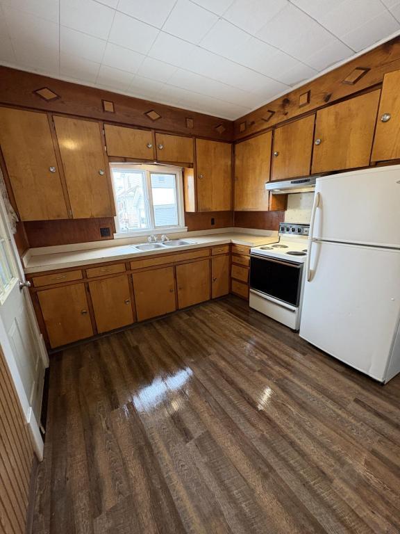 Building Photo - 242 W Summit St