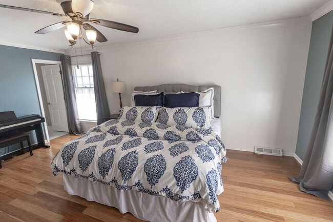 Building Photo - 2500 Bluff Blvd