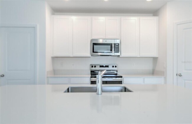 Building Photo - 1488 Cumberland Ave