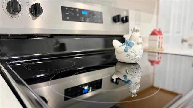 Building Photo - 3710 King Hill Dr