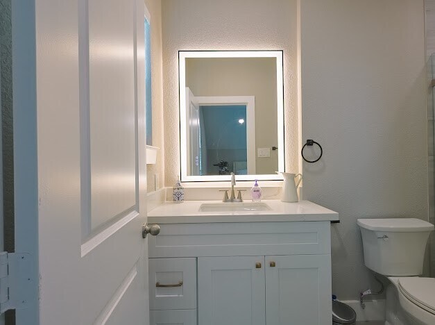 Building Photo - 5823 Ash Vly Dr