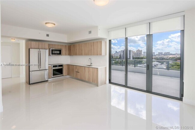 Building Photo - 2960 NE 207th St