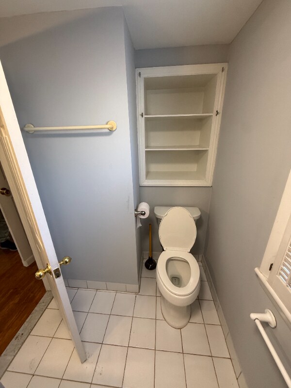 Building Photo - 506 Broad St