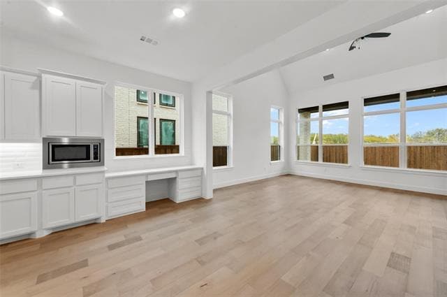 Building Photo - 15577 Desert Broom Rd