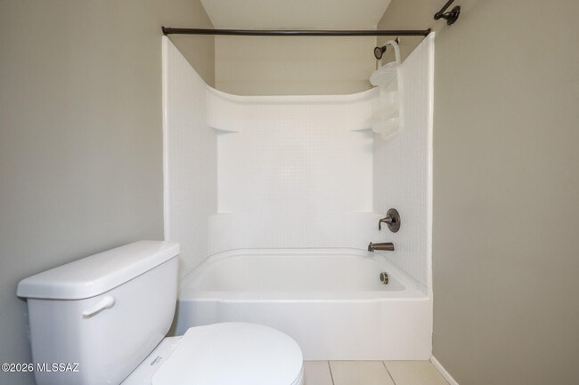 Building Photo - 8754 N Mugho Pine Trail
