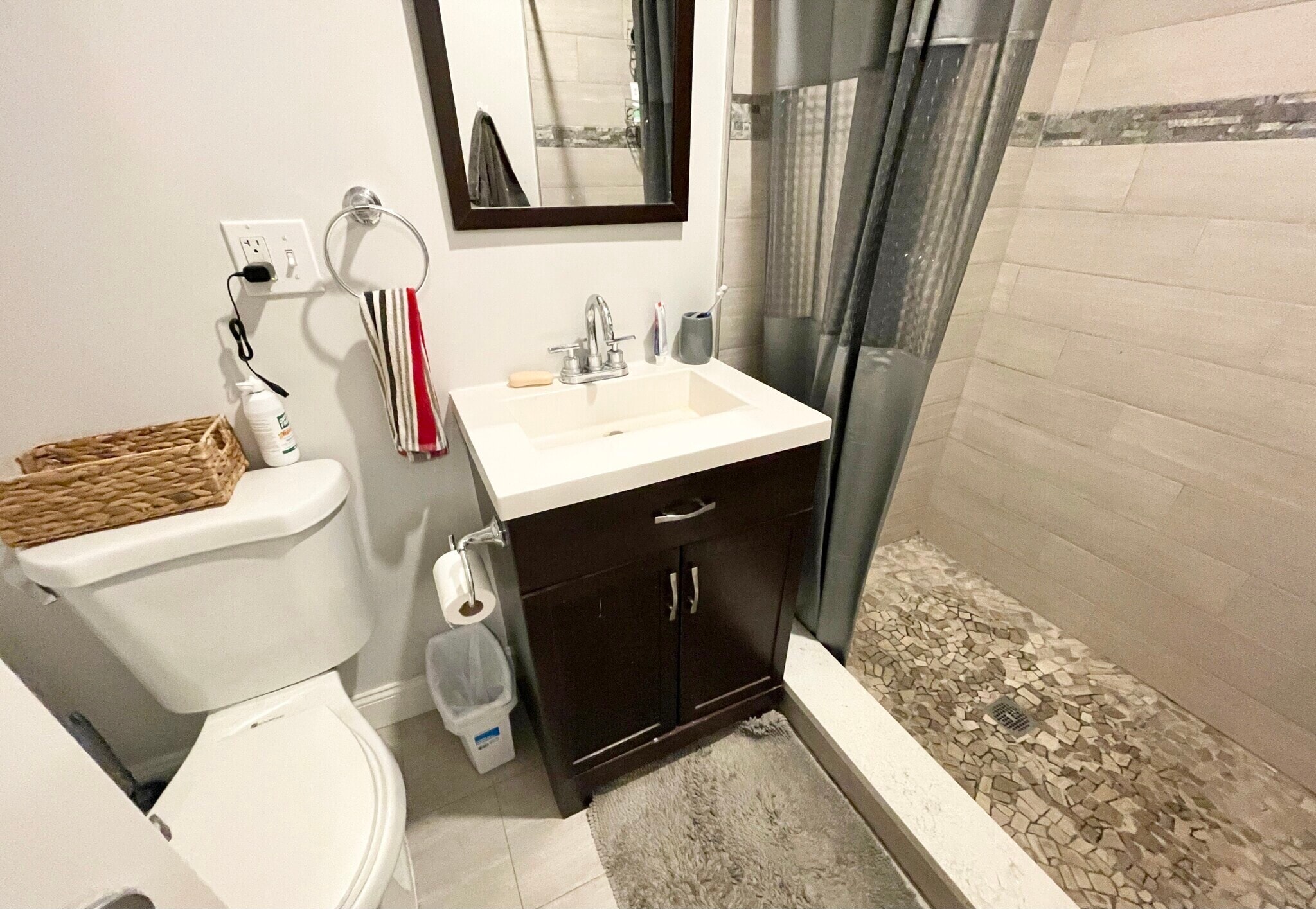 Building Photo - 800 Parker St