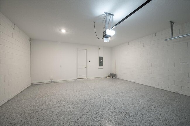Building Photo - 1029 Ladyfish Trl