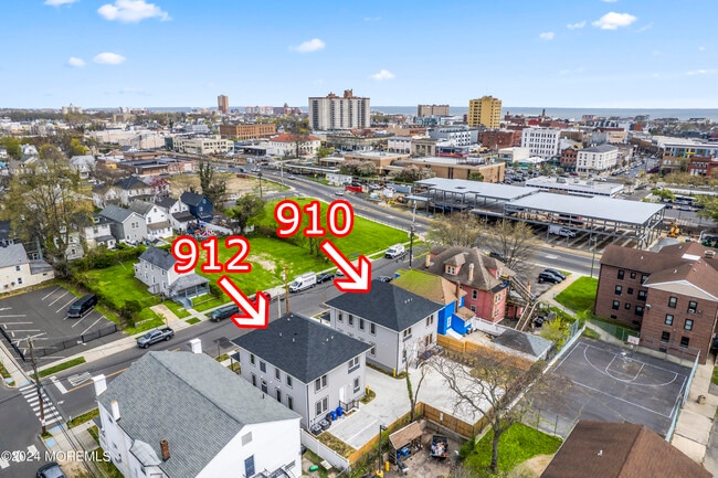 Building Photo - 910 Cookman Ave