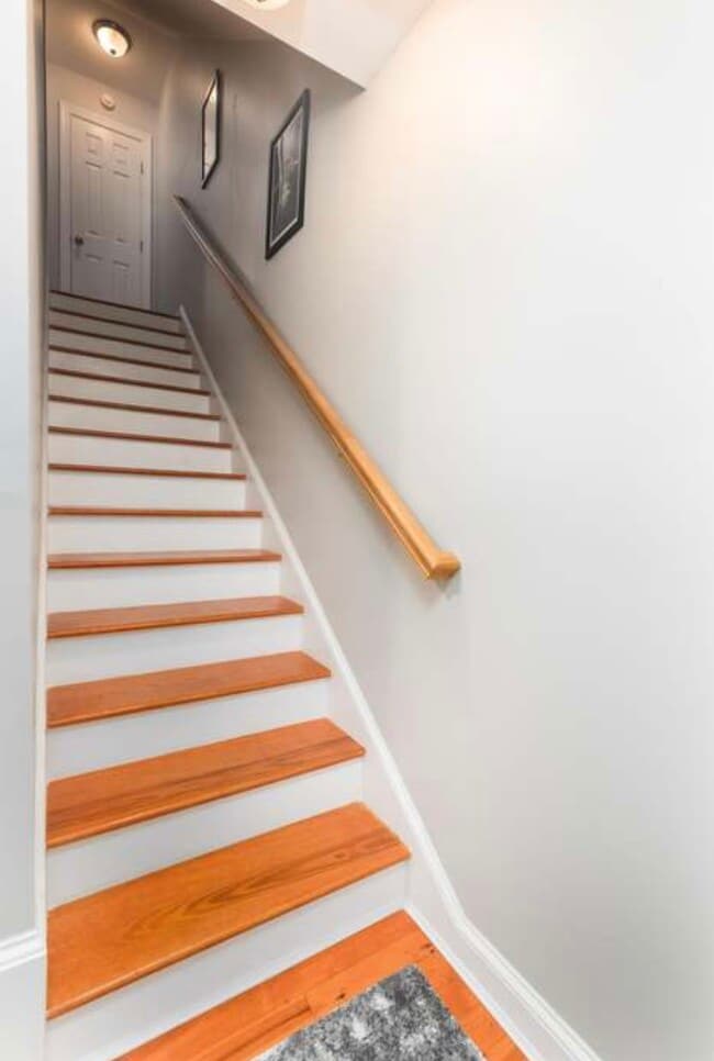 Stair case - 5005 Double Fox Rd