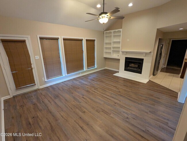 Building Photo - 2656 Pleasant Hill Rd