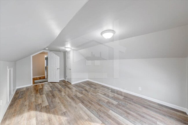 Building Photo - 3437 N Sherman Dr