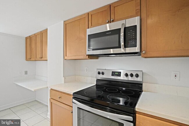 Building Photo - 1225 13th St NW
