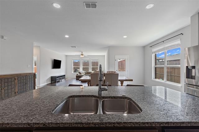 Building Photo - 1207 Burlingame Dr