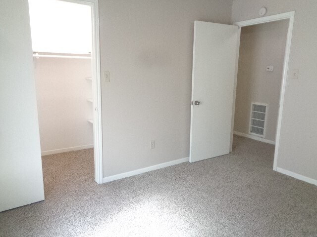 Building Photo - 5502 Deep Forest Dr