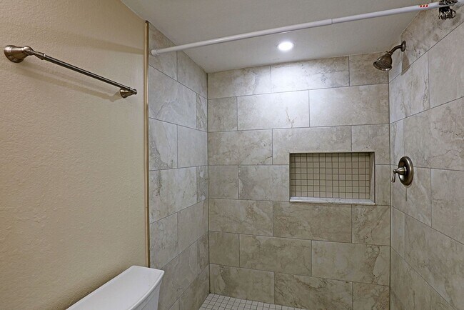 Building Photo - Mystic Gardens 5311-1112