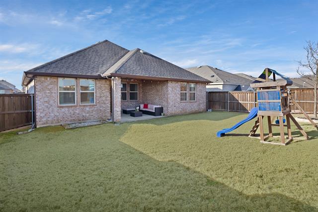 Building Photo - 2345 Rosaline Dr