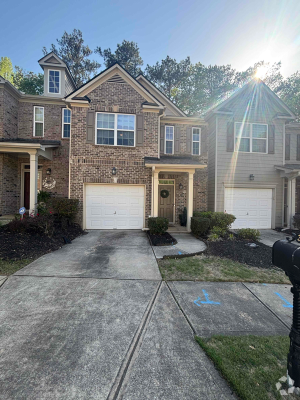 Building Photo - 3397 Thornbridge Dr