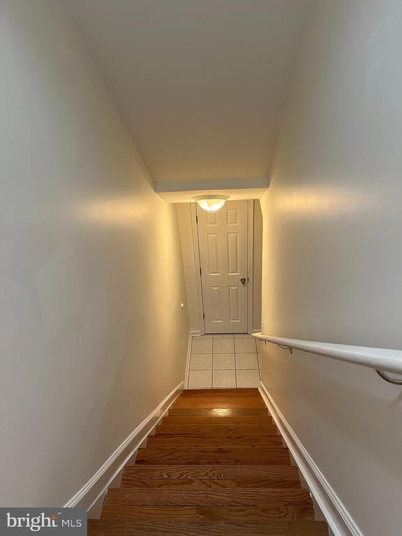 Building Photo - 20 Mabel Ln