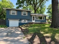 Building Photo - Spacious Home 3 Bedroom w/Fin basement for...