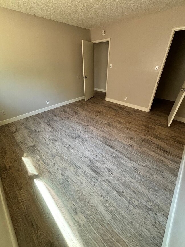 Building Photo - 7444 Tiara Way