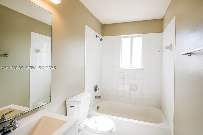Building Photo - 16546 SW 97th Terrace