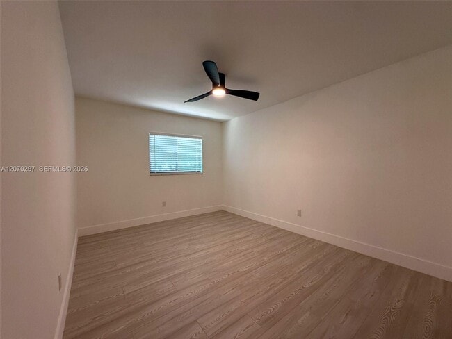 Building Photo - 224 Hispanola Rd