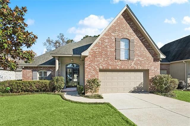 Building Photo - 305 Brown Thrasher Loop S