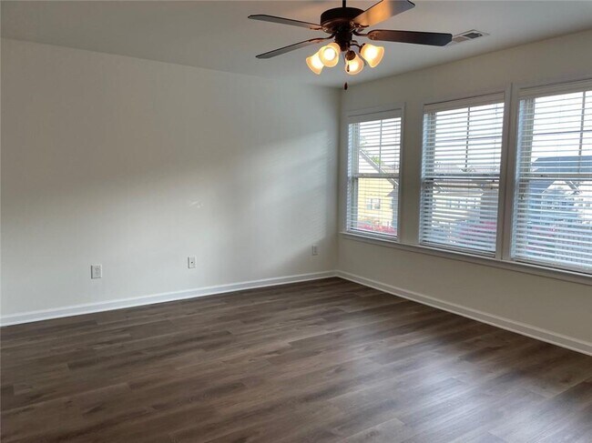Building Photo - 4378 Grove Field Ct NW
