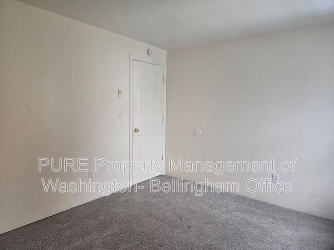 Building Photo - 1720 Texas St