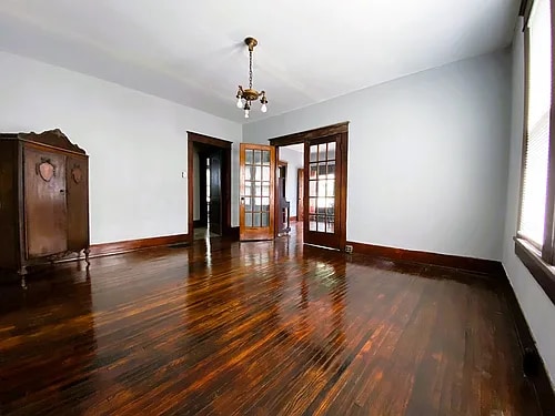 Building Photo - 1336 Pennock Ave