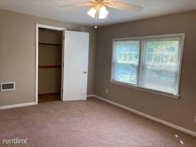 Building Photo - 2 br, 1 bath Duplex - 1905 Anderson Ave  d...