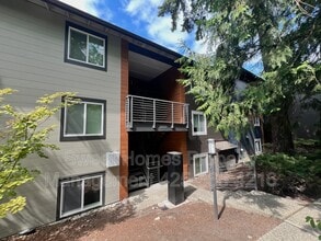 Building Photo - 12219 NE Bel Red Rd