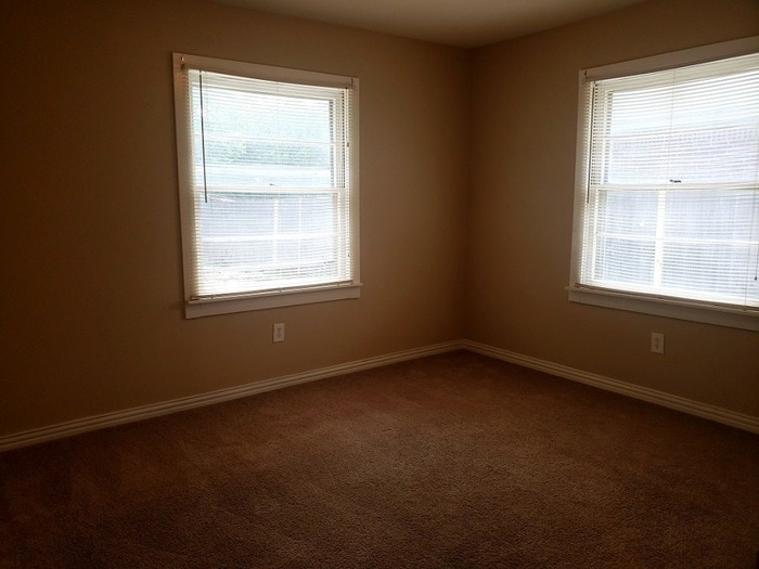 Building Photo - 3758 Denton Hwy