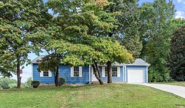 Building Photo - 6600 Woodcock Cir