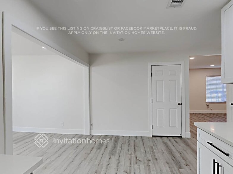 Building Photo - 7736 Ziebell Ct