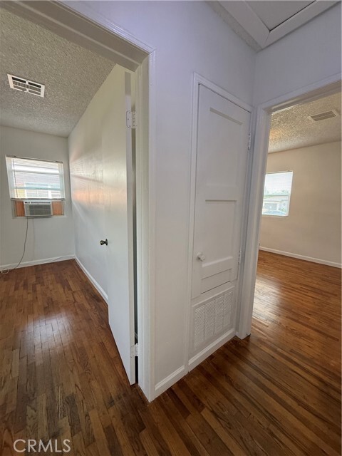 Building Photo - 1345 Maynard Dr