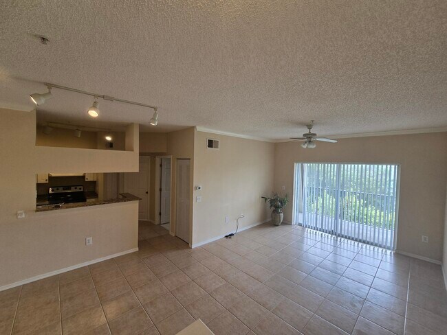 Building Photo - 3404 Tuscany Way