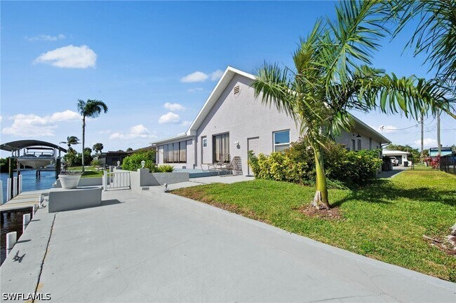 Building Photo - 7195 Reymoor Dr