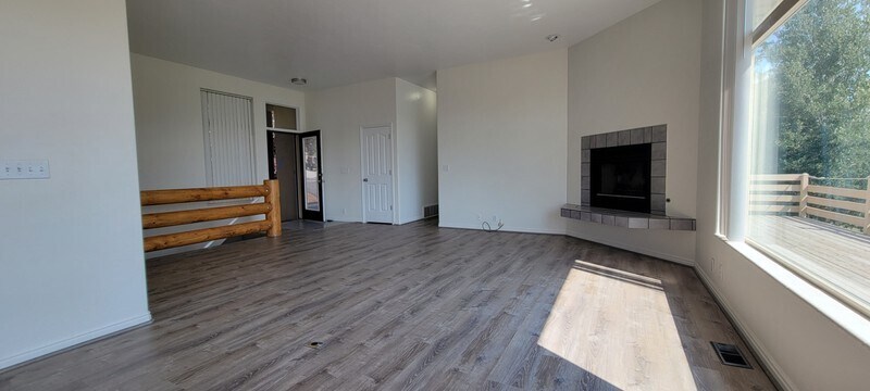 Building Photo - 8710 Silver Spur Rd