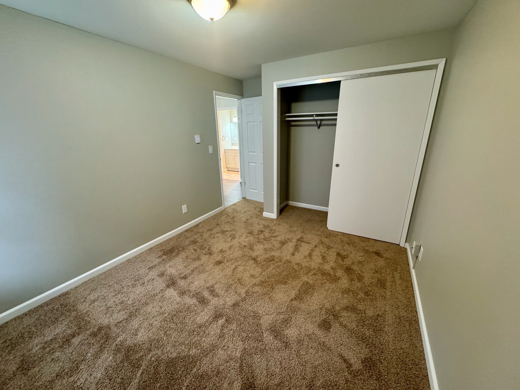 Building Photo - 400 Taylor Ave NW