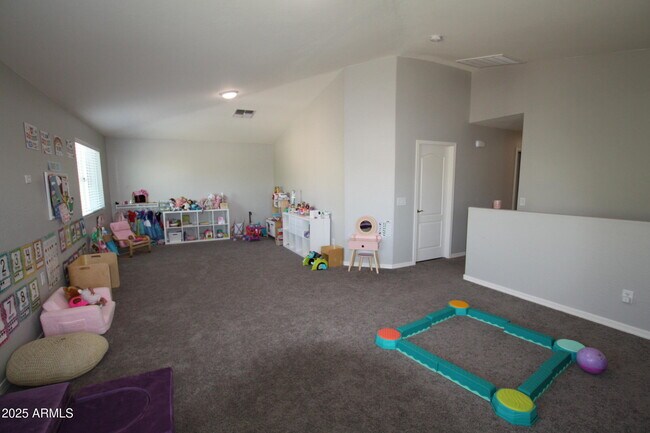 Building Photo - 20700 W White Rock Rd