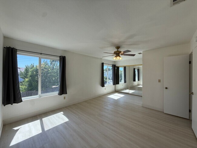 Building Photo - 3537 Augusta Ct