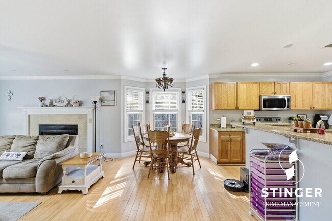 Building Photo - 2414 Waddell Rd