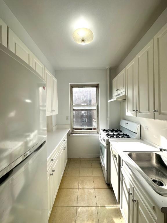 Building Photo - 0 bedroom in Rego Park NY 11374