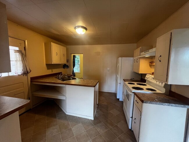 Building Photo - 3-Bedroom 2-bathroom house in Cottage Grove
