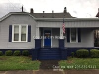 Building Photo - 709 20th Ave