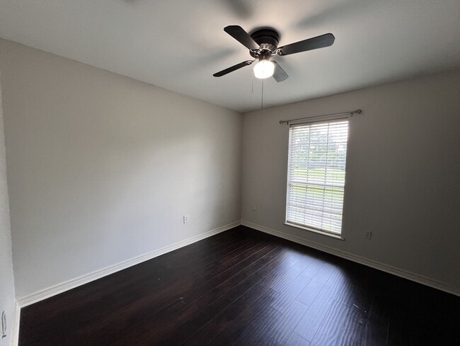 Building Photo - 11457 Talton Ave
