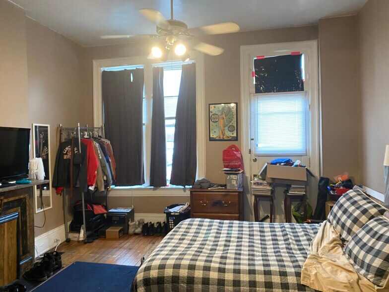 Bedroom 1 - 2235 Victor St