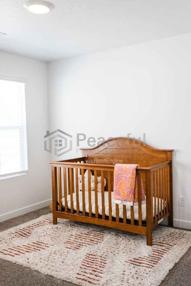 Building Photo - 3657 E 1500 S