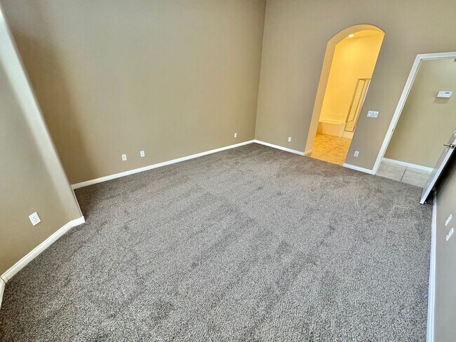 Building Photo - BEAUTIFUL 3 BEDROOM CONDO IN THE STETSON R...